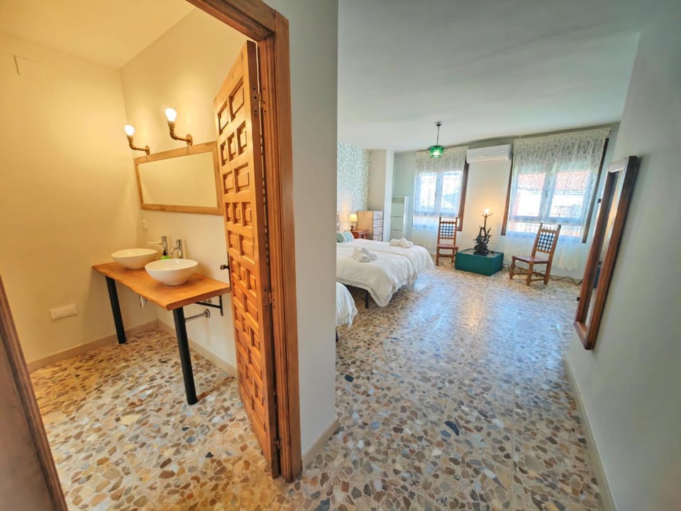 Bathroom, Bedroom