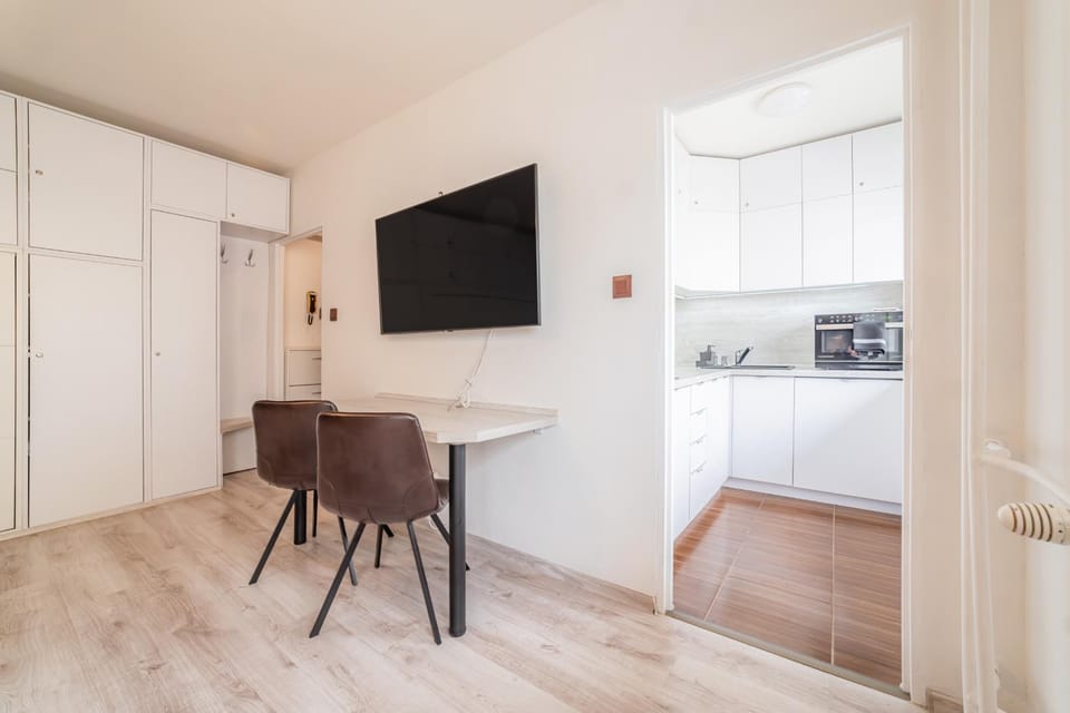 TV and multimedia, Kitchen or kitchenette, Dining area, pet friendly