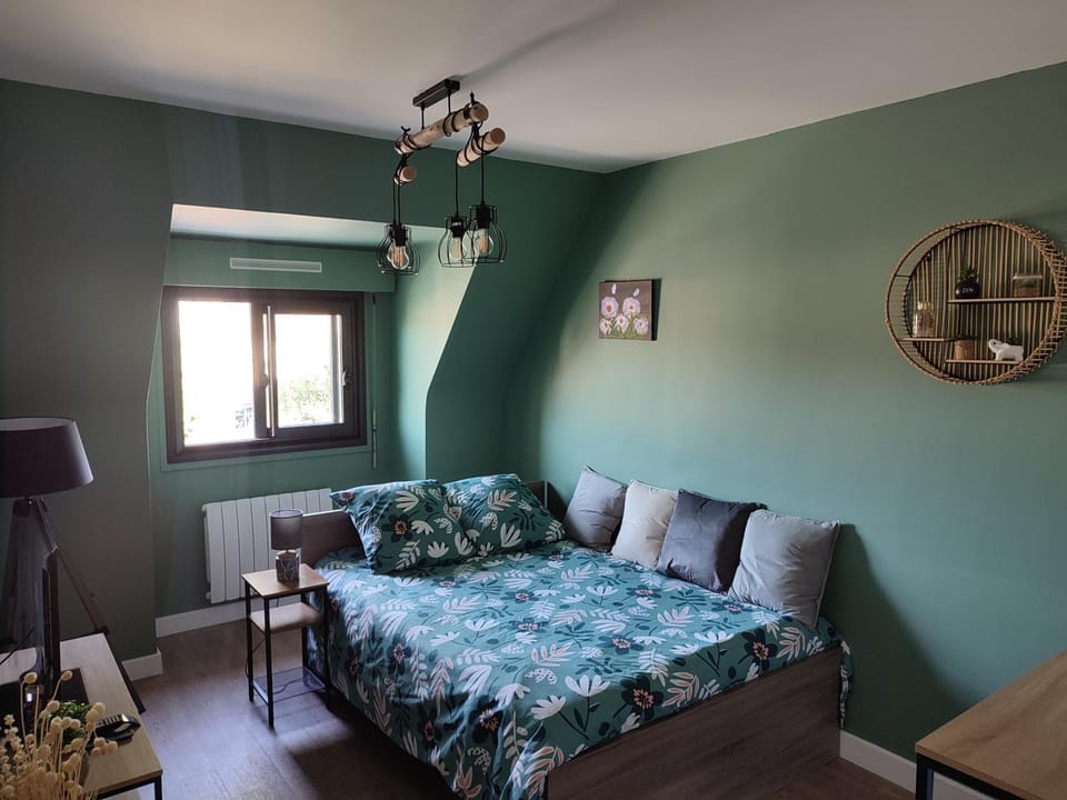 Green cosy Apartment in Normandy