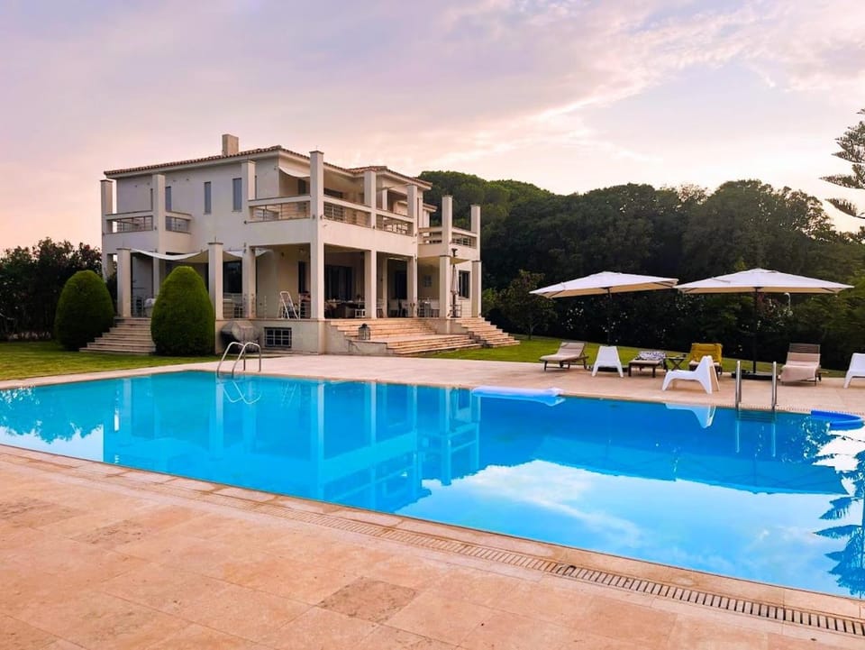 Property building, Swimming pool
