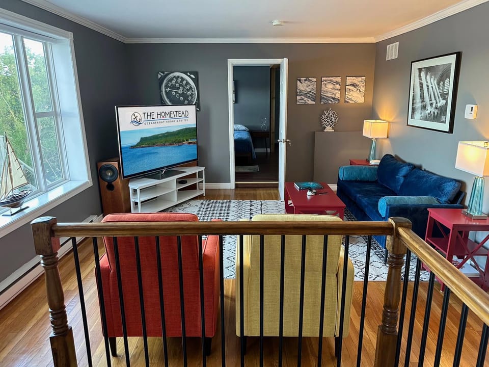 TV and multimedia, Living room, Seating area