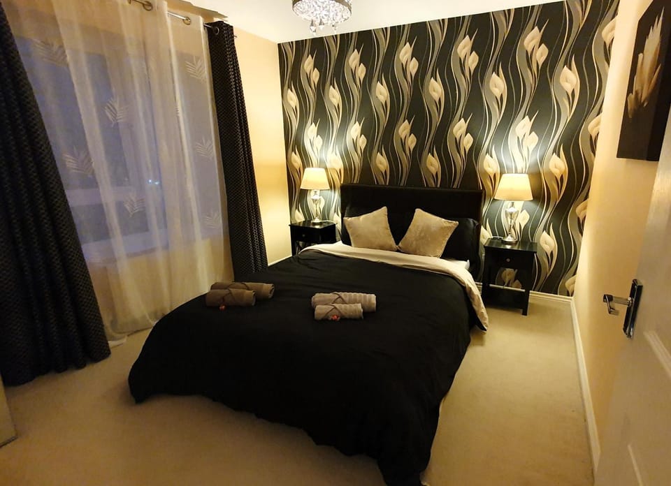 Bed, Bedroom