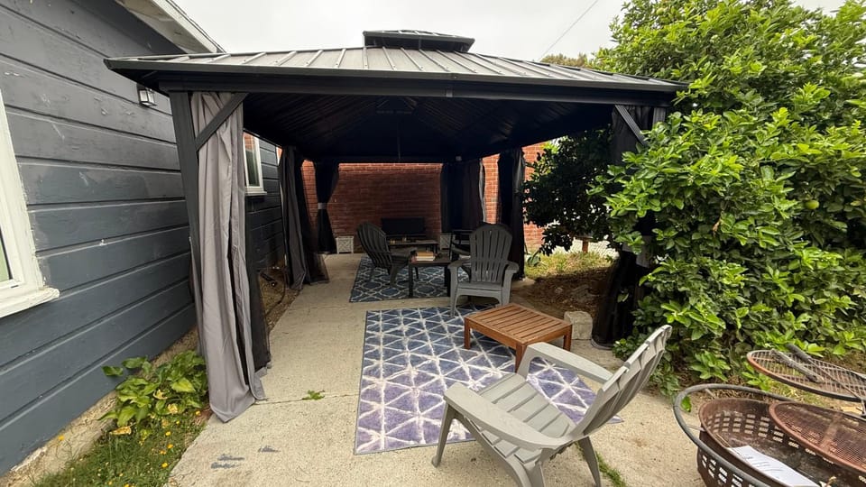 Patio, Garden view