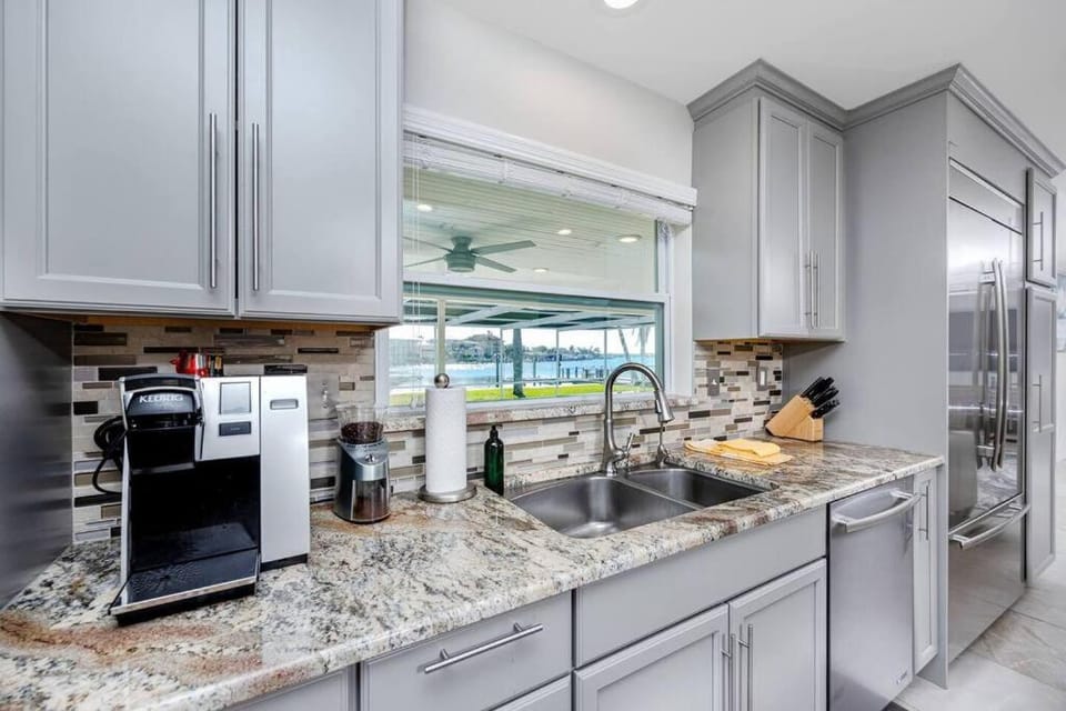 Luxe Private Waterfront Getaway with Pool in Ozona House in Palm Harbor