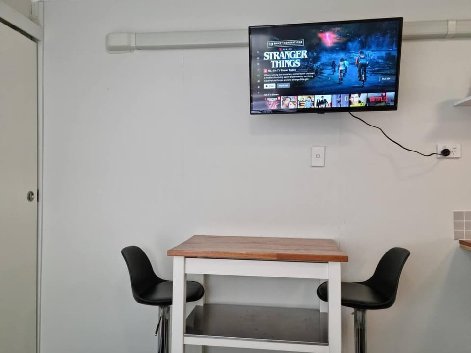 TV and multimedia, Dining area