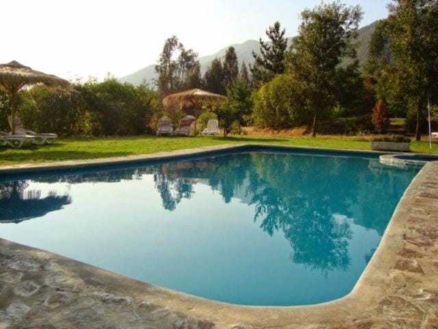 Cabañas de Gran Capacidad La Campana ruka Olmué House in Santiago Metropolitan Region