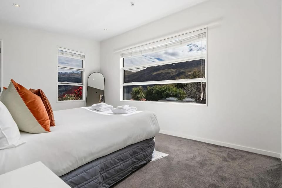 Whakata on McBride House in Queenstown