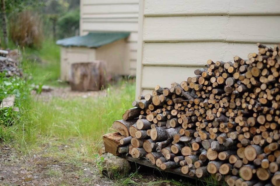 Explore Derby from Gorgeous Home with Outdoor Bath House in Branxholm