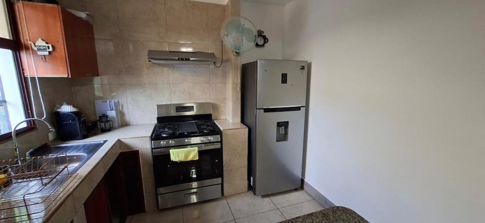 Kitchen or kitchenette, oven