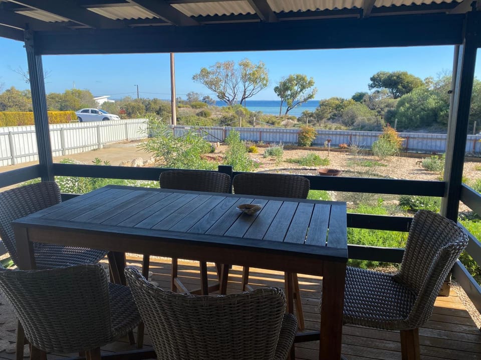 Patio, Garden view