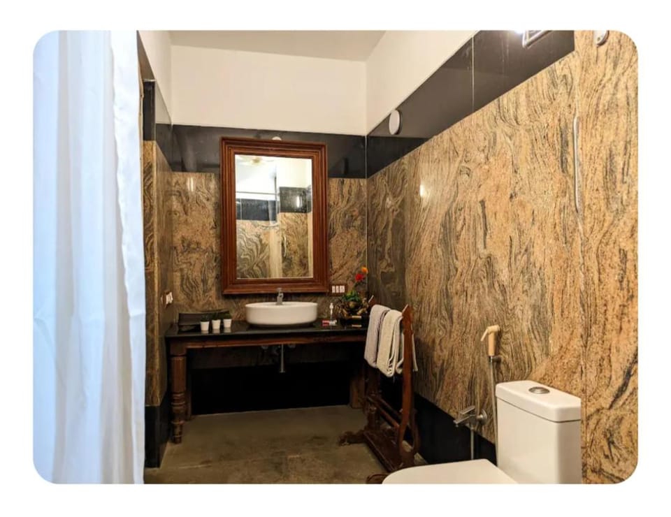 La Maison de Bitasta Bed and Breakfast in Puducherry