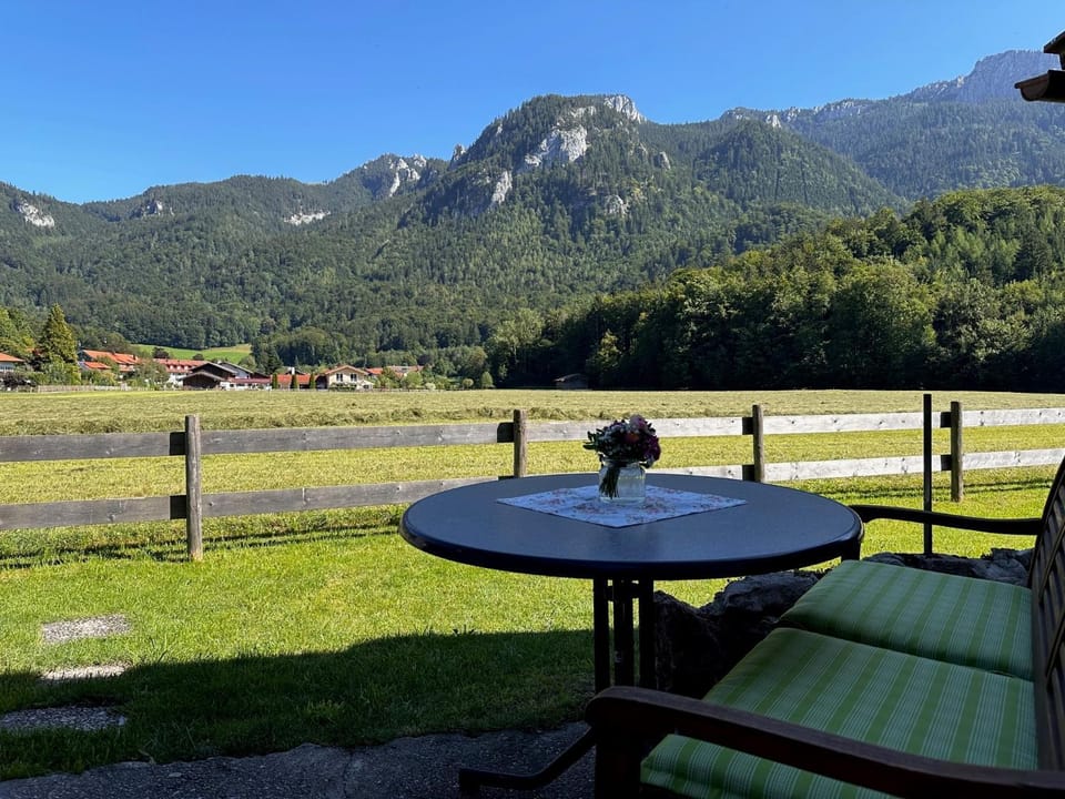 Ferienwohnung Schlossblick Apartment in Aschau im Chiemgau