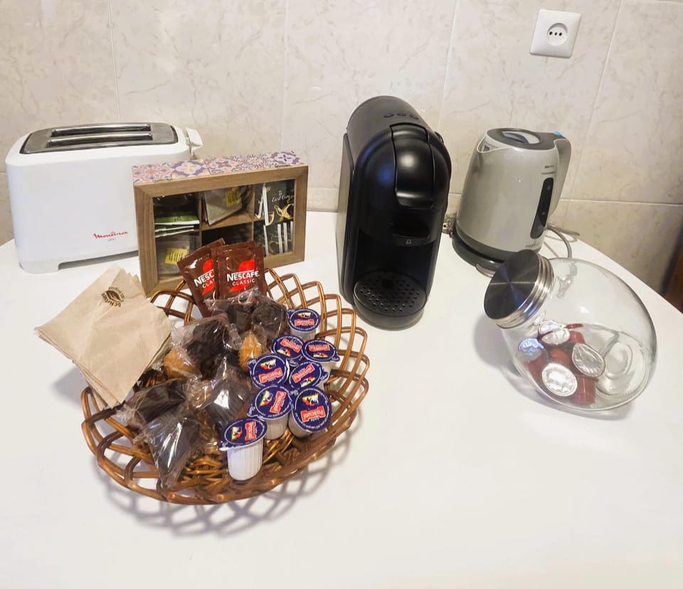 Coffee/tea facilities