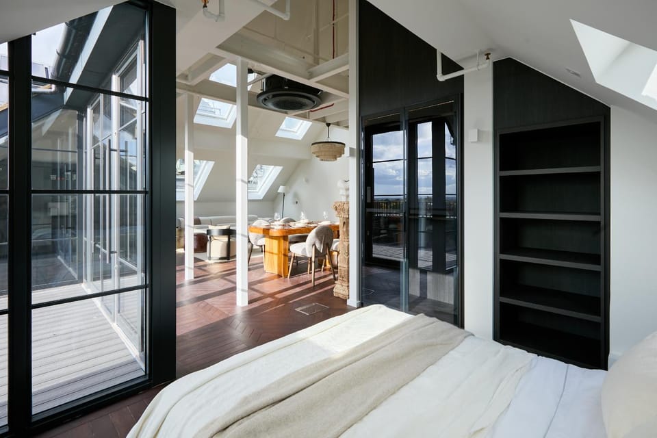 Balcony/Terrace, Photo of the whole room, Bedroom, wardrobe