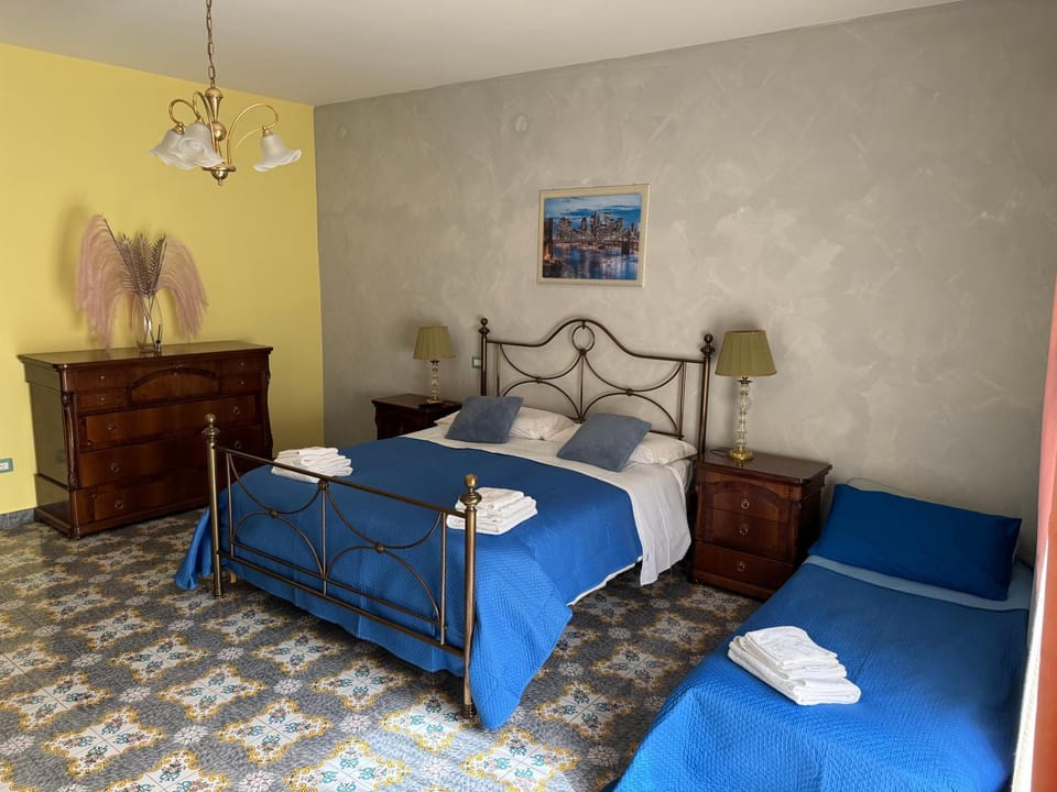 HOME SWEET, You will feel at home! Apartment in Campania