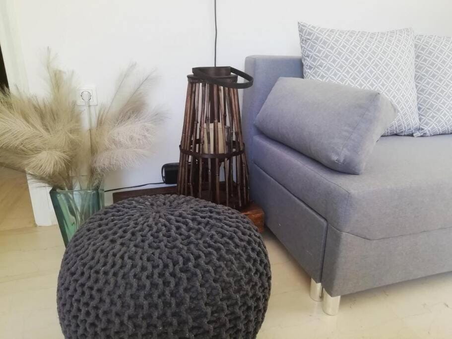 Living room, Decorative detail, Seating area