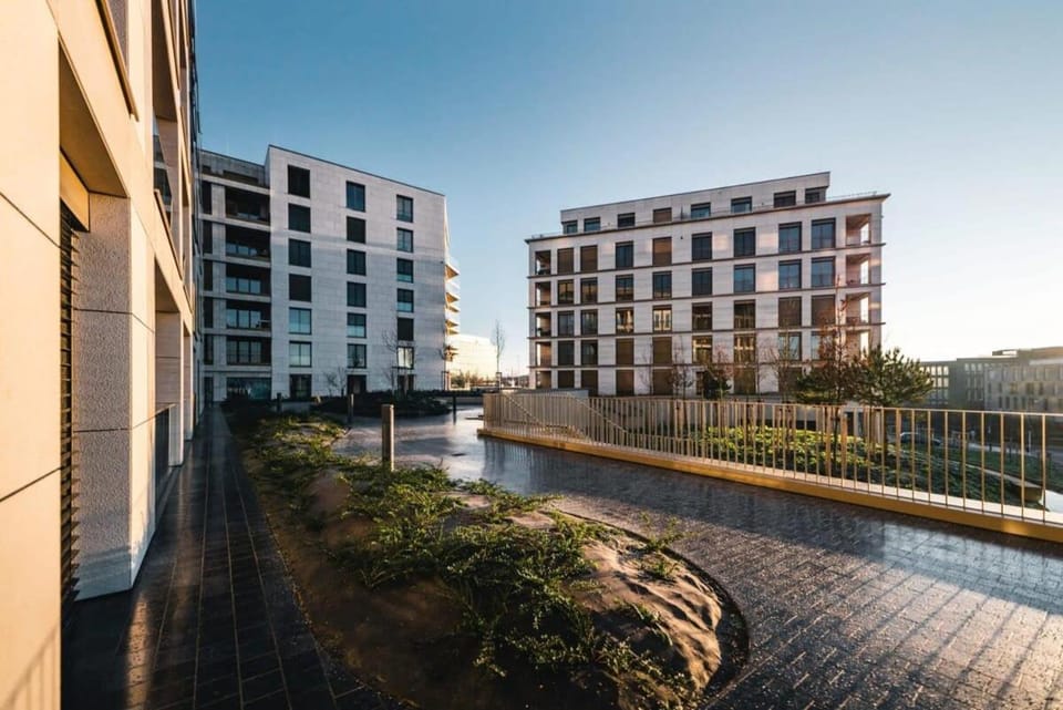 Modern Studio in Gasperich with Balcony & Wi-Fi Apartment in Luxembourg