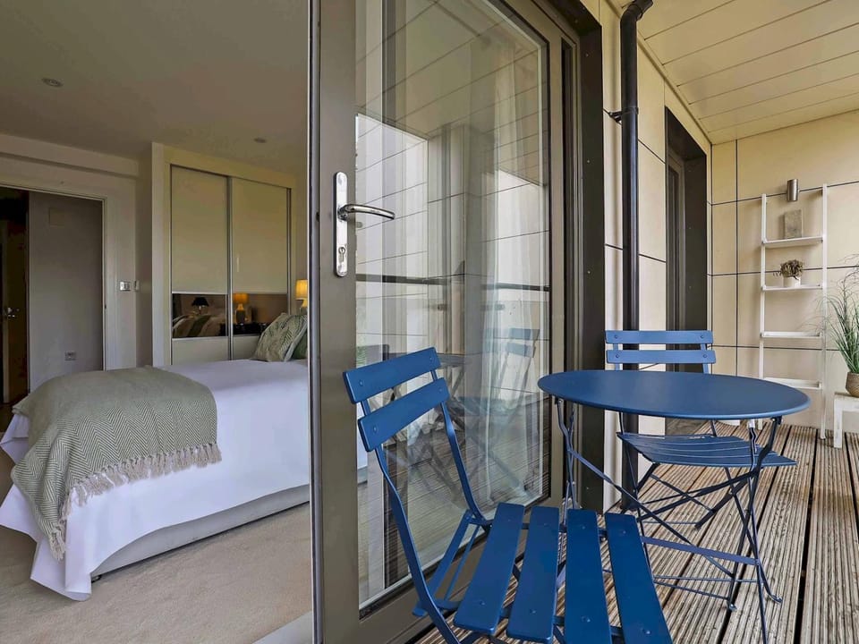 Patio, Bed, Other, Seating area