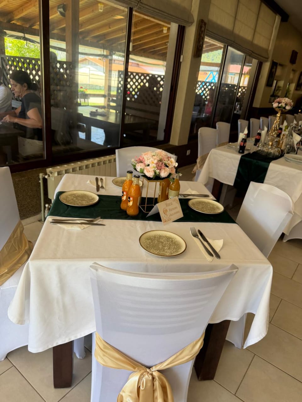 Restaurant/places to eat