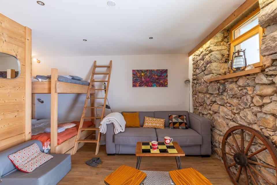 Property building, Living room