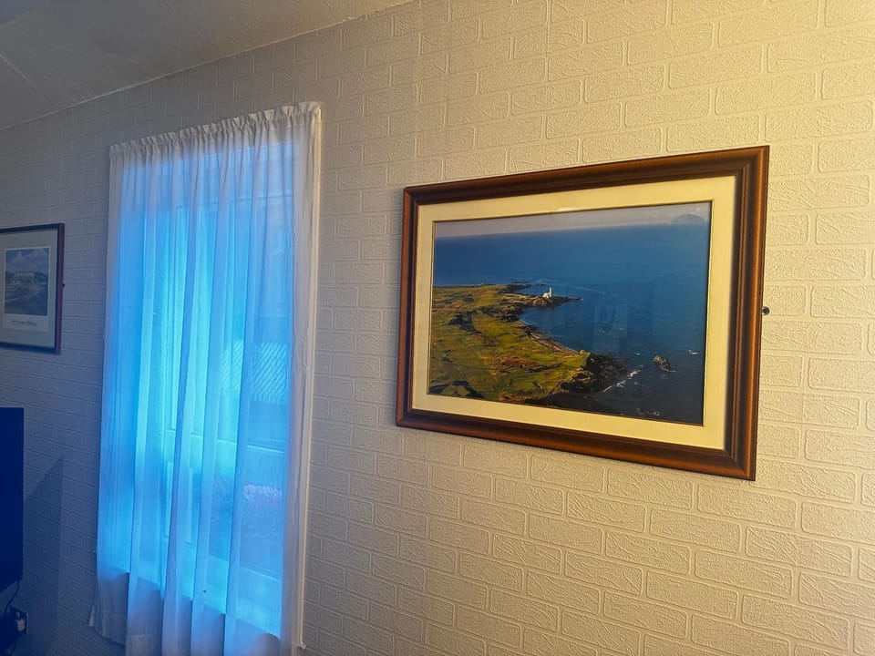1 Bed Flat - Sleeps 2 - Parking - Wifi Apartment in Ayr