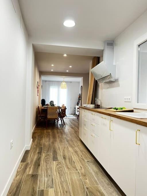 Vivienda Oasis Feria Apartment in Albacete