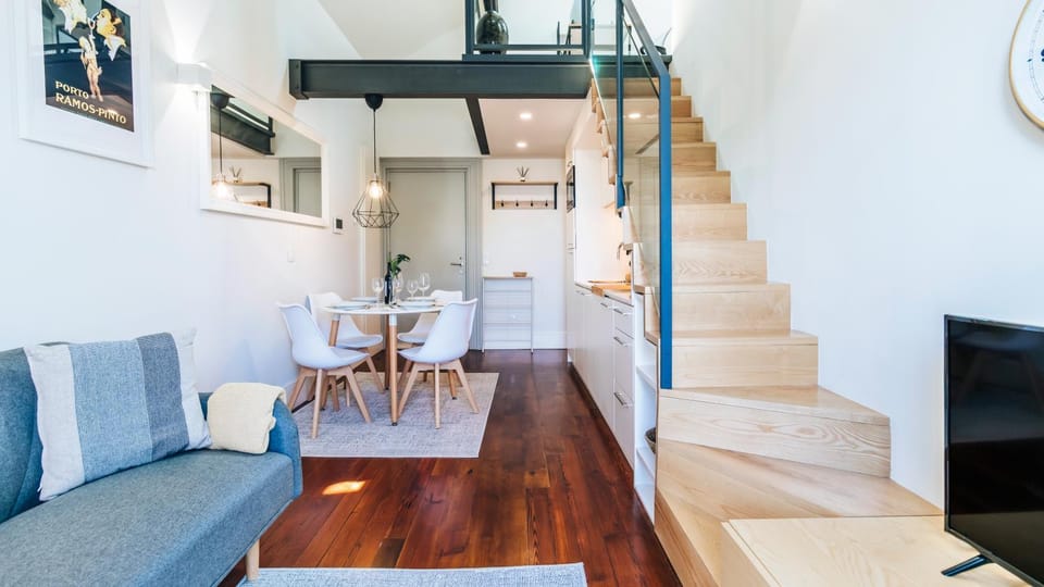 Terrace Pool Apartment Oporto by LovelyStay Apartment in Porto
