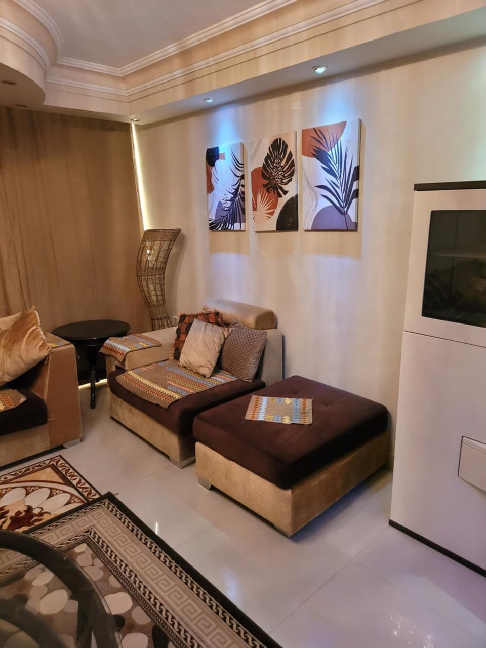 شقه بالقاهرة سوبر لوكس 3 غرف نوم بالقاهرة بالقطامية مدينة نصر Exceptional three bedroom apartment, Palm city Compound, Katamya, Ring Road, Cairo, Egypt Apartment in New Cairo City