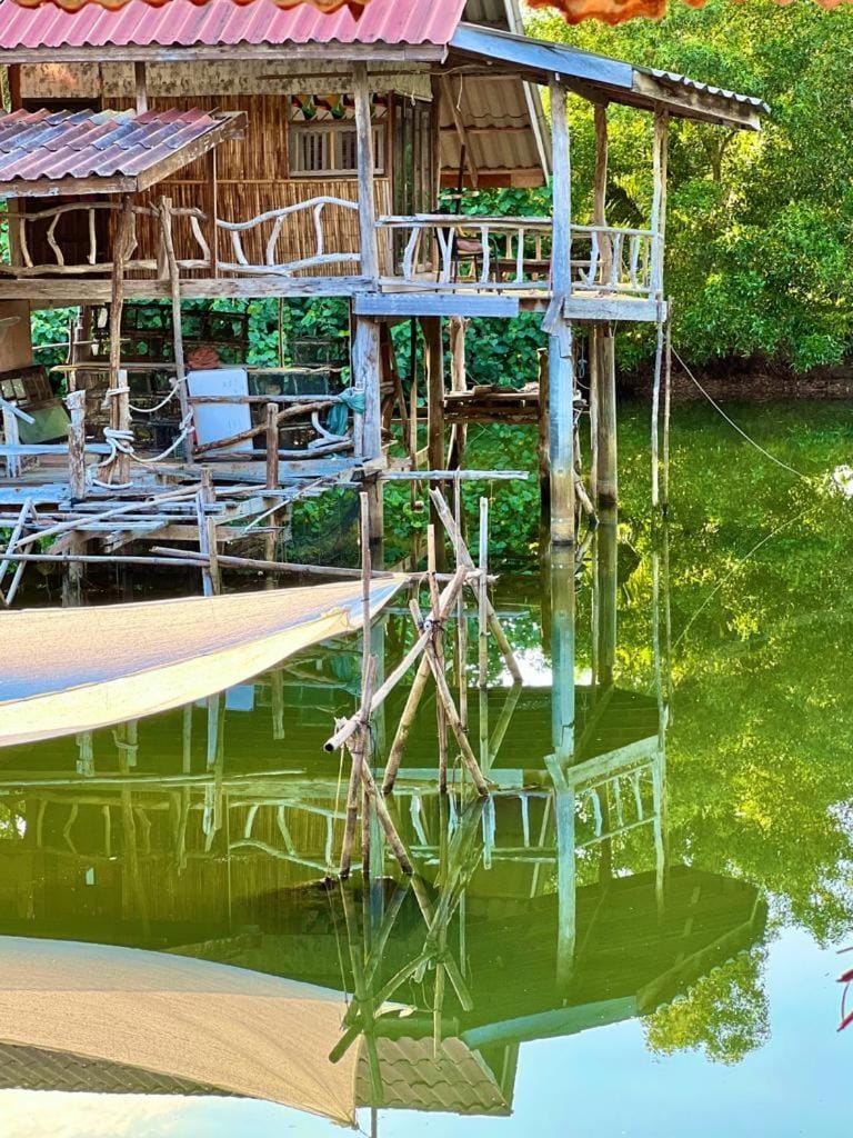 Big Hug Home-Nok kao house Hostel in Krabi Changwat