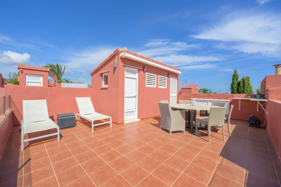 Beachfront 3BR with Direct Beach Access Marbella East House in Marbella