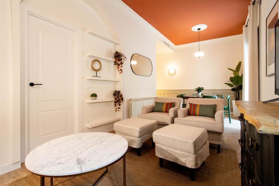 Communal lounge/ TV room, Living room