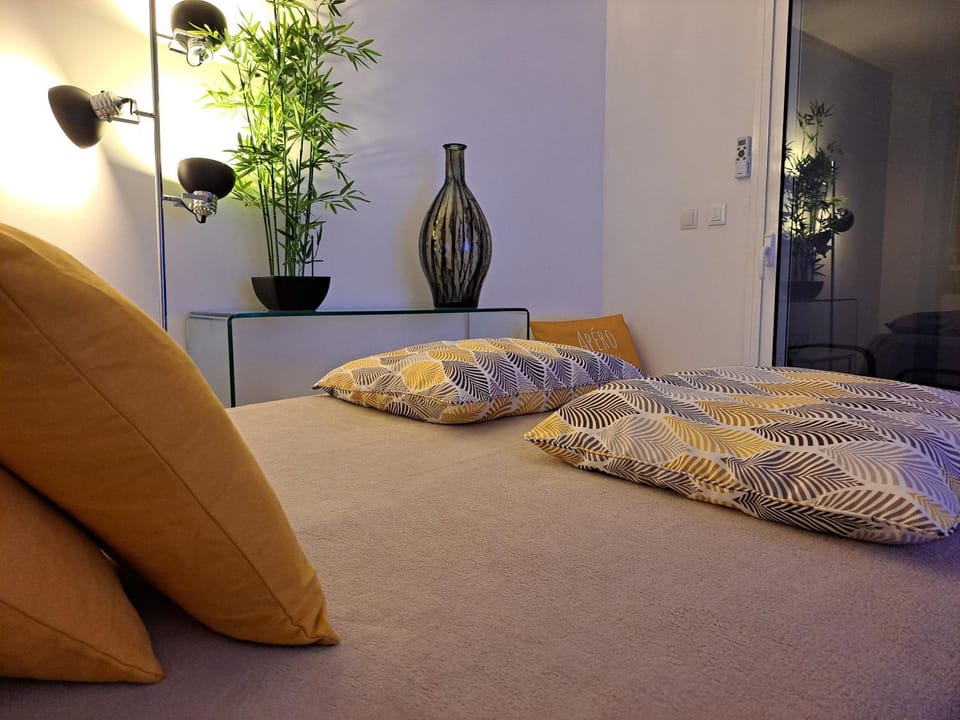 Ste Luce, N° 11 Appart -300m Plage de Mabouyas Apartment in Sainte-Luce
