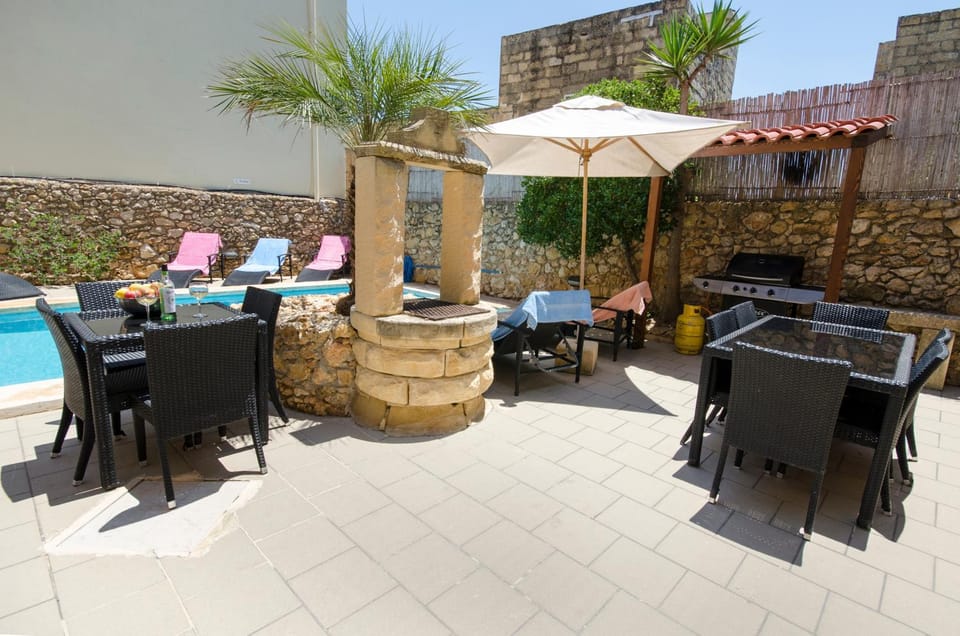 Spring, Day, BBQ facilities, BBQ facilities, On site