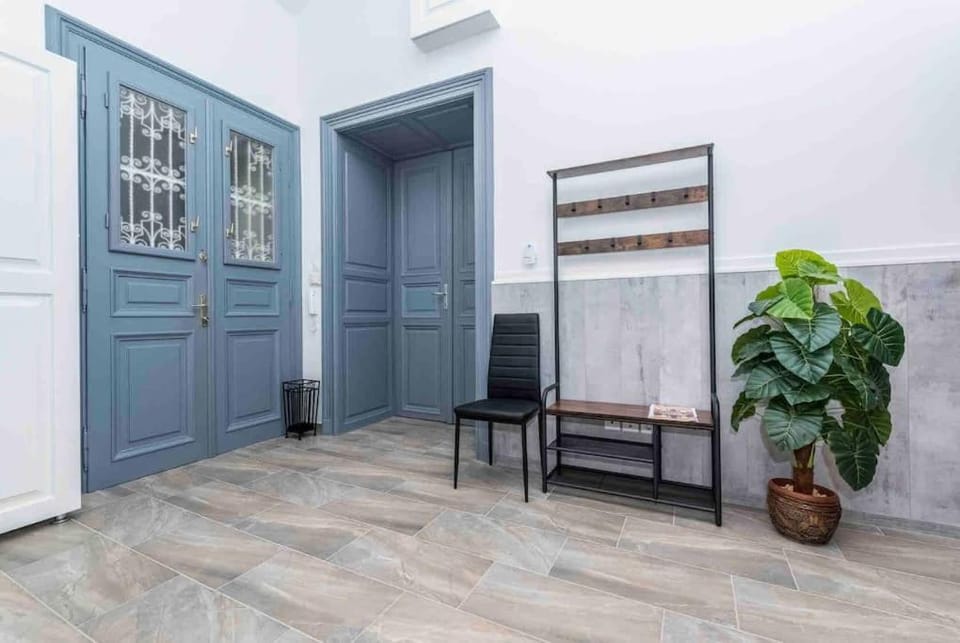 D3 Basilica Luxury Spacious Free Parking For 1 Car Apartment in Budapest