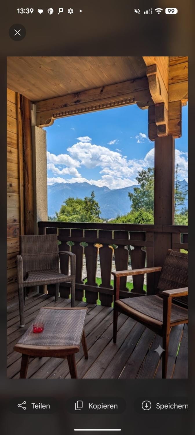 Guesthouse Hotel Between Hotel in Canton of Valais