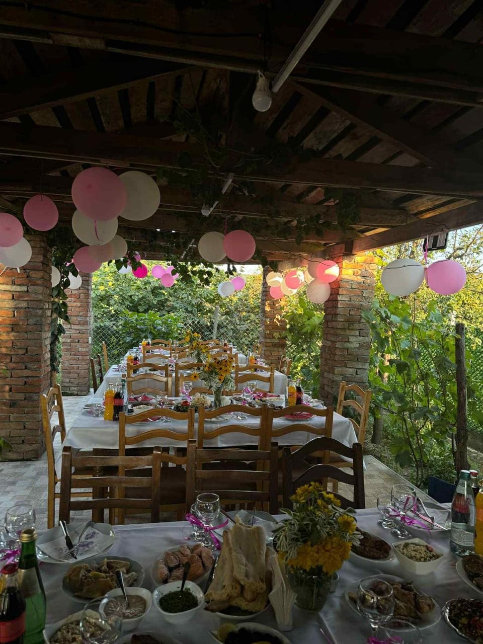 Patio, Restaurant/places to eat