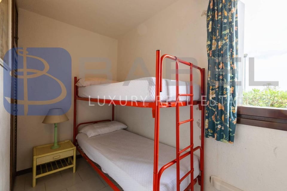 bunk bed