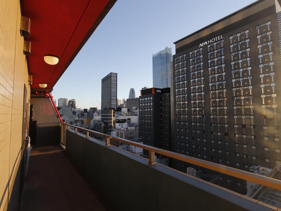 Property building, Balcony/Terrace, City view