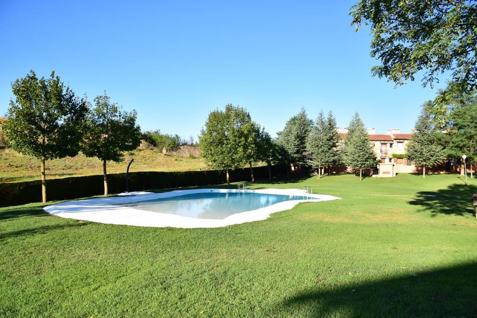 Pool view, Public Bath