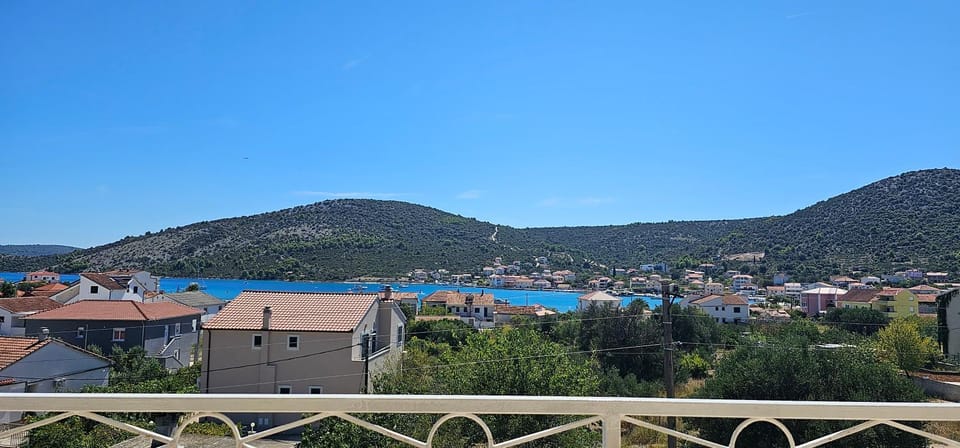 View (from property/room), Mountain view