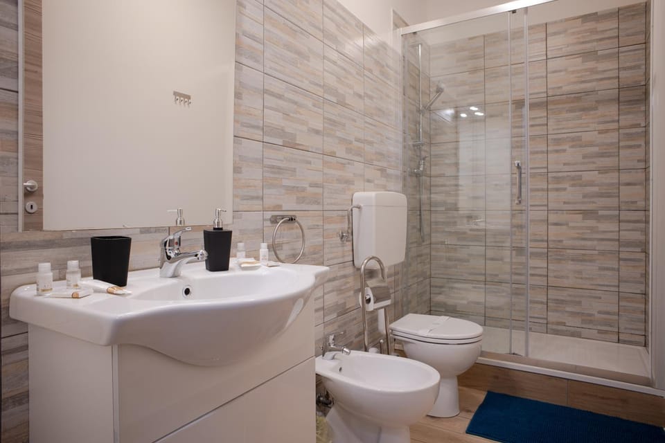 [Largo Barriera] Elegant Apartment *Netflix+WiFi* Apartment in Trieste