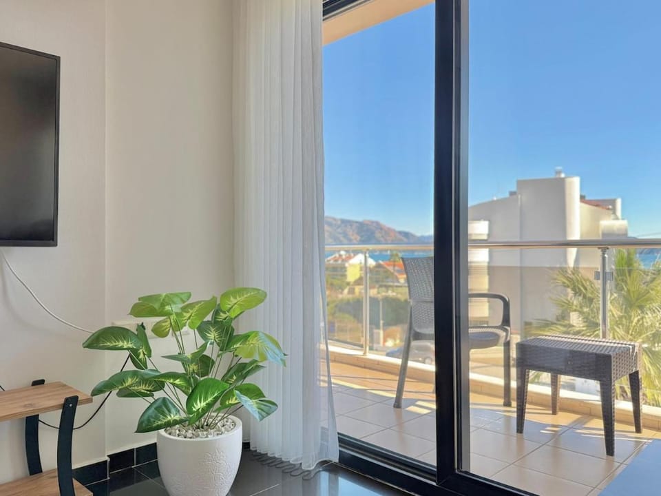 Deniz Manzaralı, Plaja 100 Metre, Luks Daire 3 Apartment in Marmaris