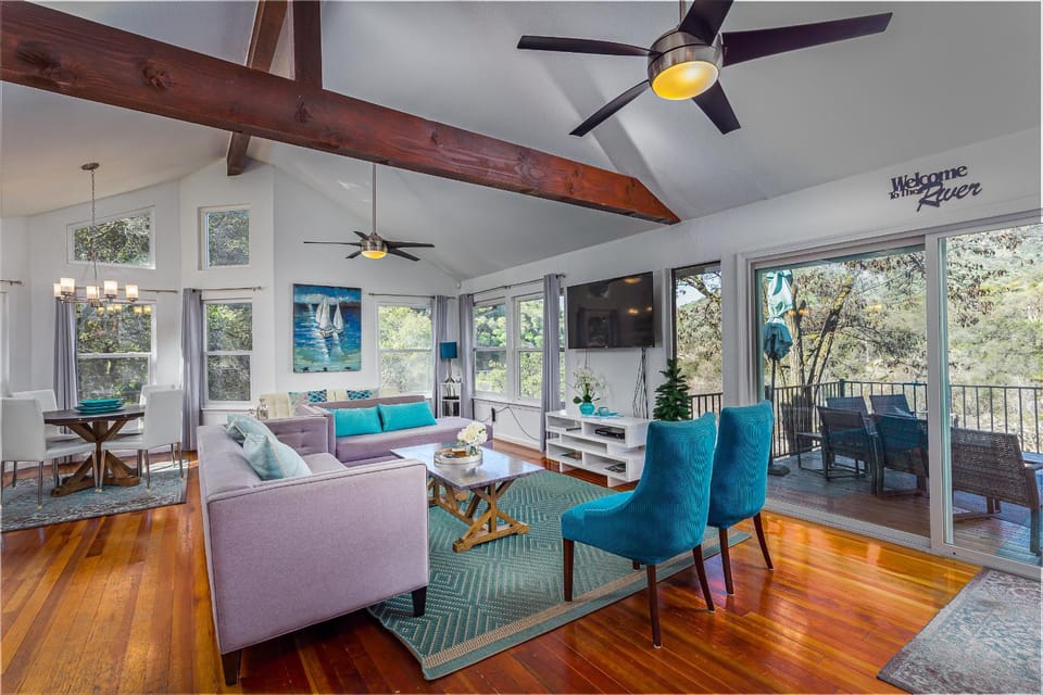**Kaweah River House** - 1/2 Mile to Sequoia Park House in Three Rivers
