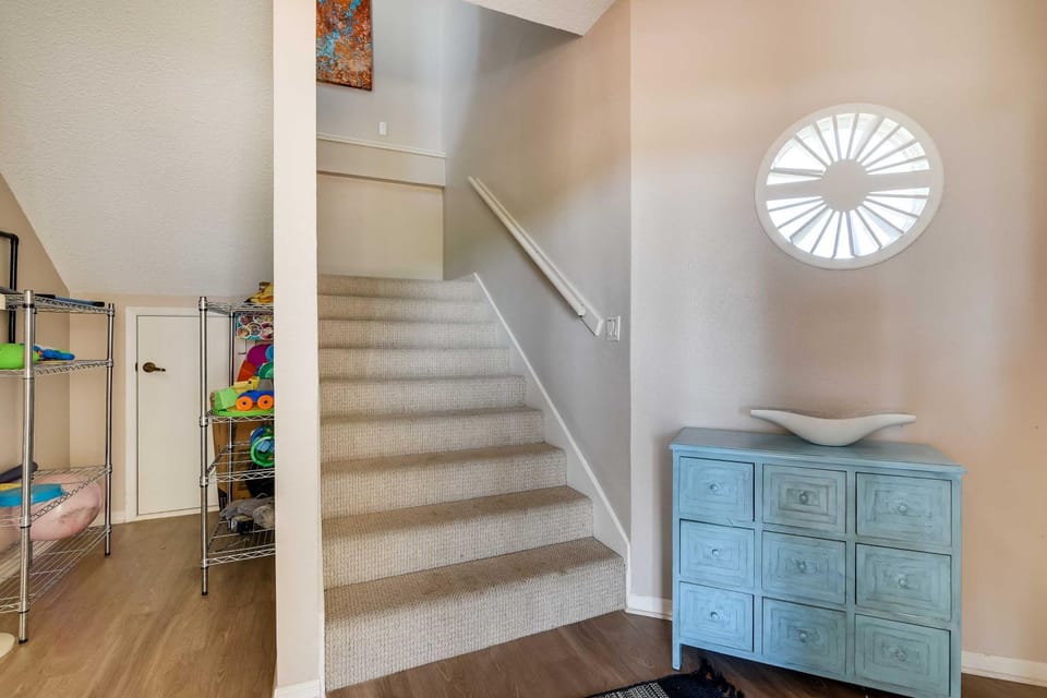 Walk to Ocean! Family and Pet-Friendly Galveston Gem House in Hitchcock