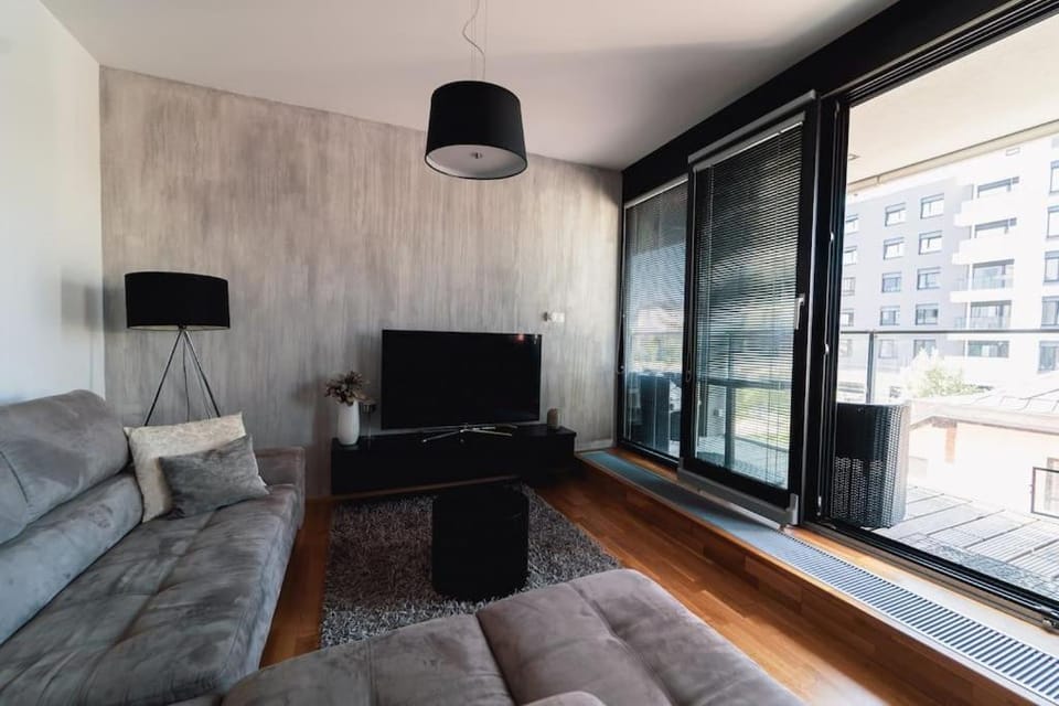 Prague Marina River View Apartment Close To City Centre FREE PARKING Apartment in Prague