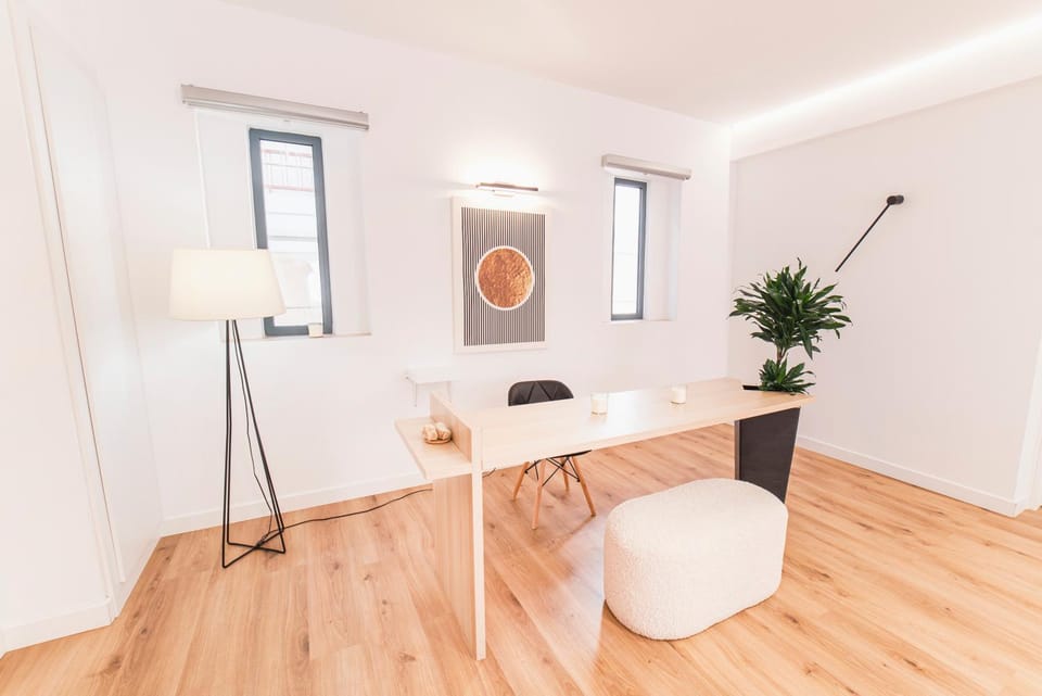 White harmony, 2 bedroom apartment Apartment in Chalandri