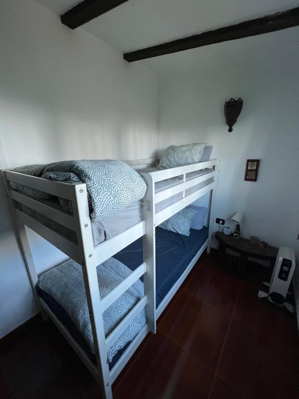 Photo of the whole room, Bedroom, bunk bed