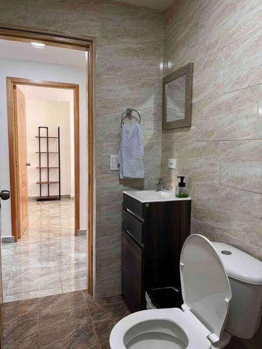 Bathroom, towels