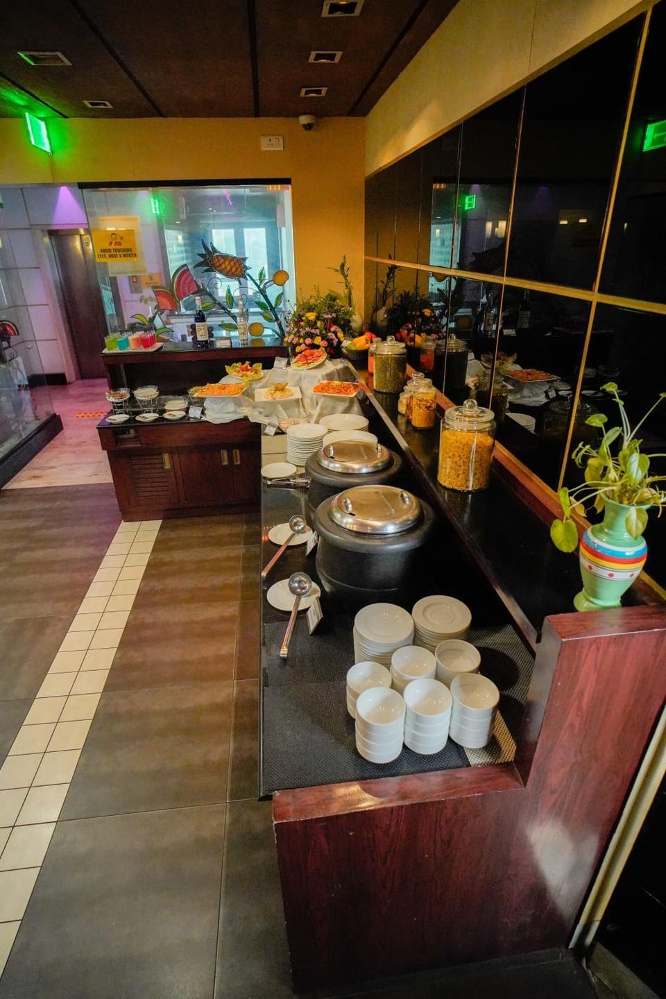 Restaurant/places to eat