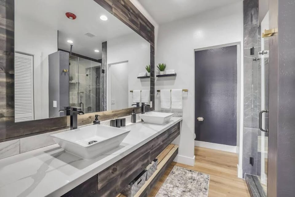 Scenic Villa at Meadow View House in Show Low